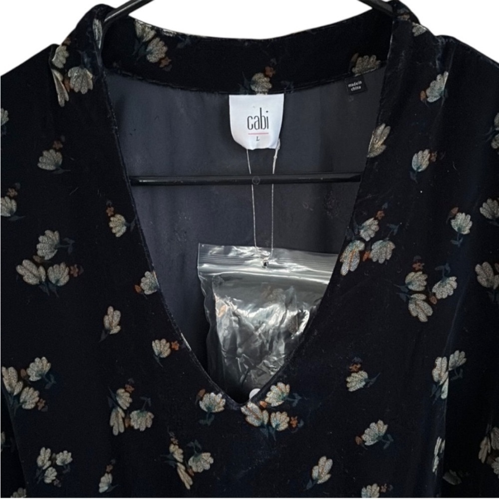NEW CAbi Decked Out Dress Blue Floral Size Large - Picture 6 of 9